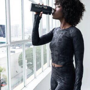 Women's Black Camo 2.0 Longsleeve Crop Shirt (Set)